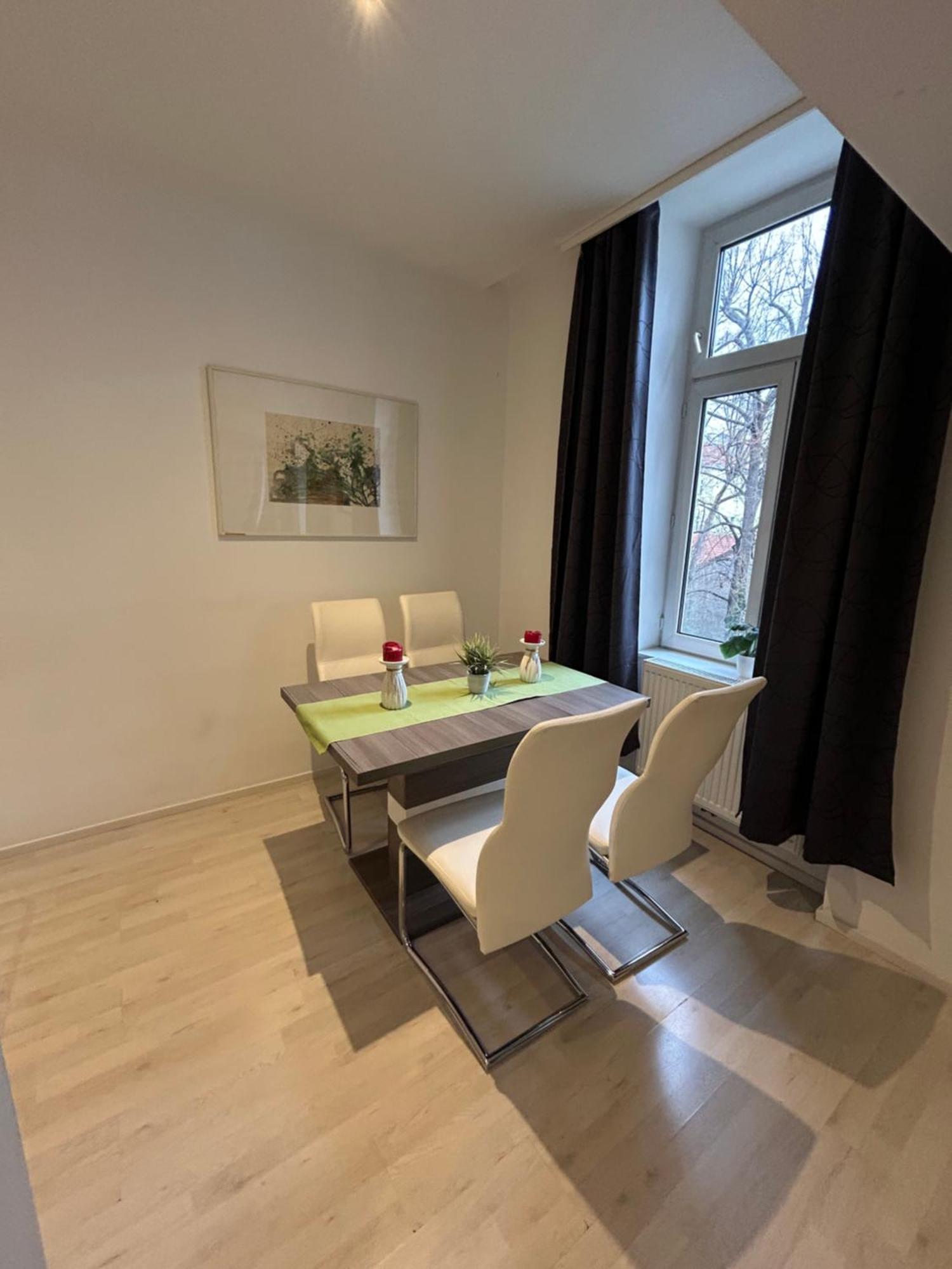 Schoene, Helle Wohnung In Stadtnaehe Wien Eksteriør billede